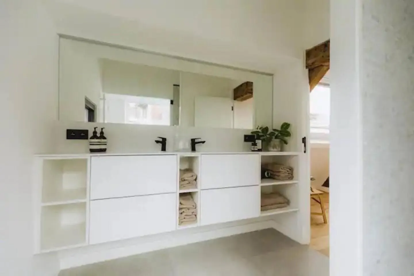 別荘 Kozy Home Spacious Luxurious Home アントウェルペン