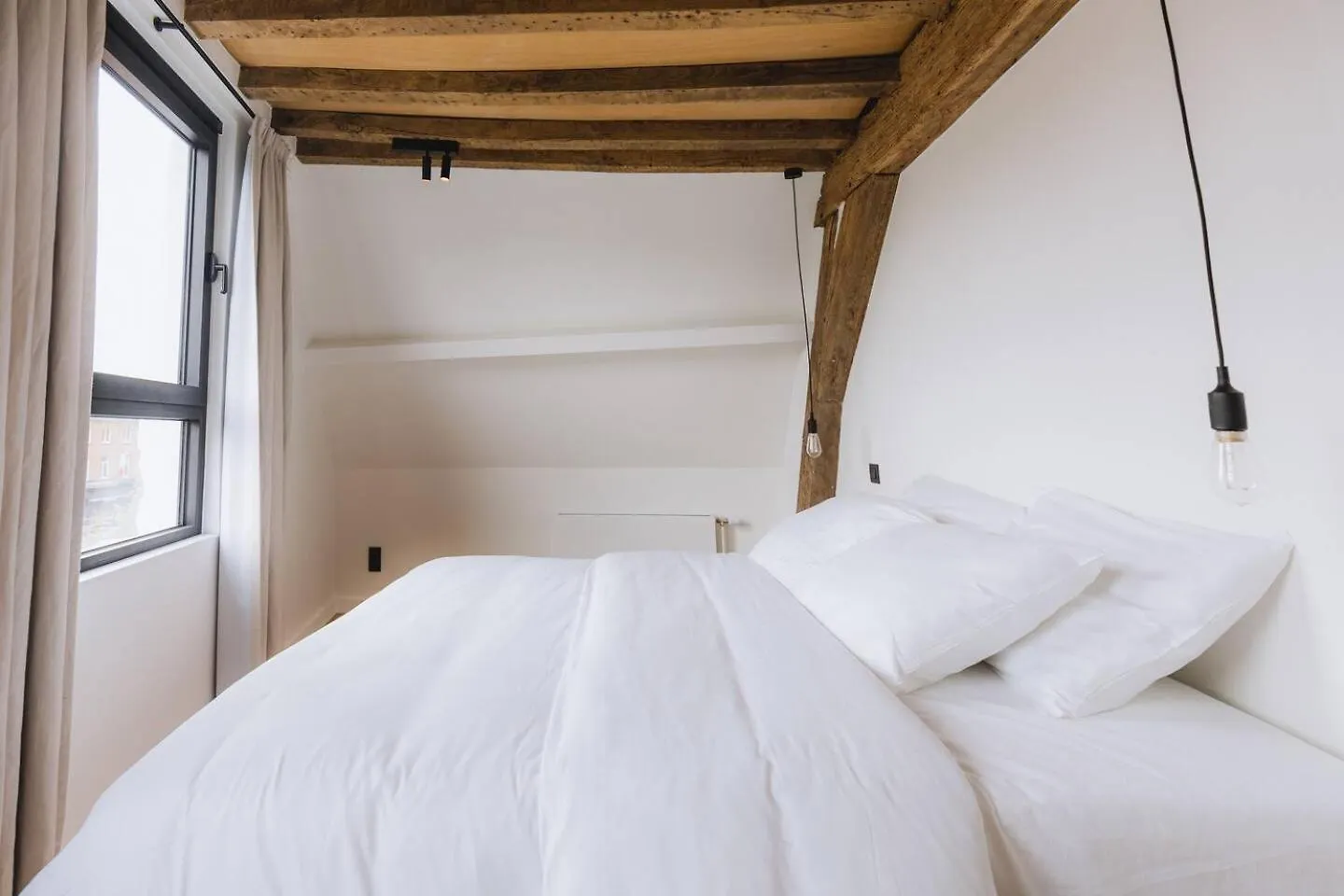 Kozy Home Spacious Luxurious Home アントウェルペン